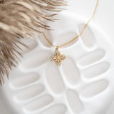 COLLIER LIRA