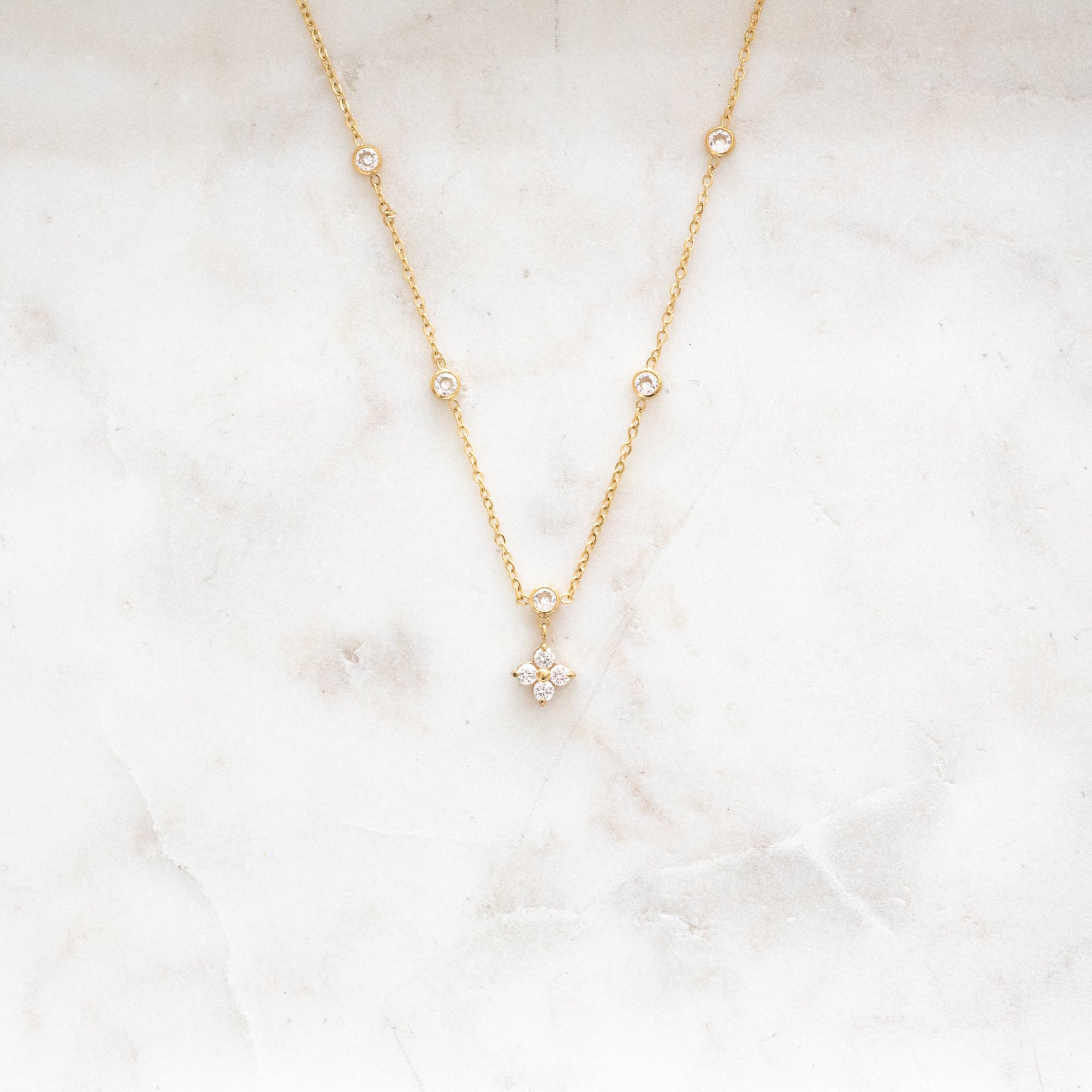 COLLIER MYLA