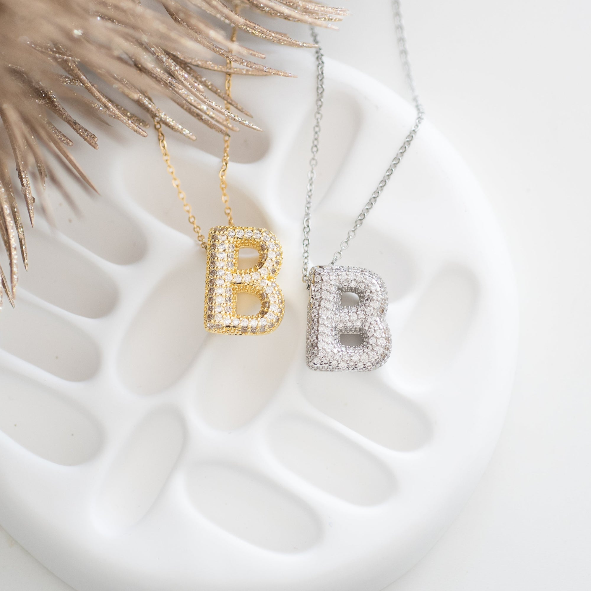 COLLIER INITIAL