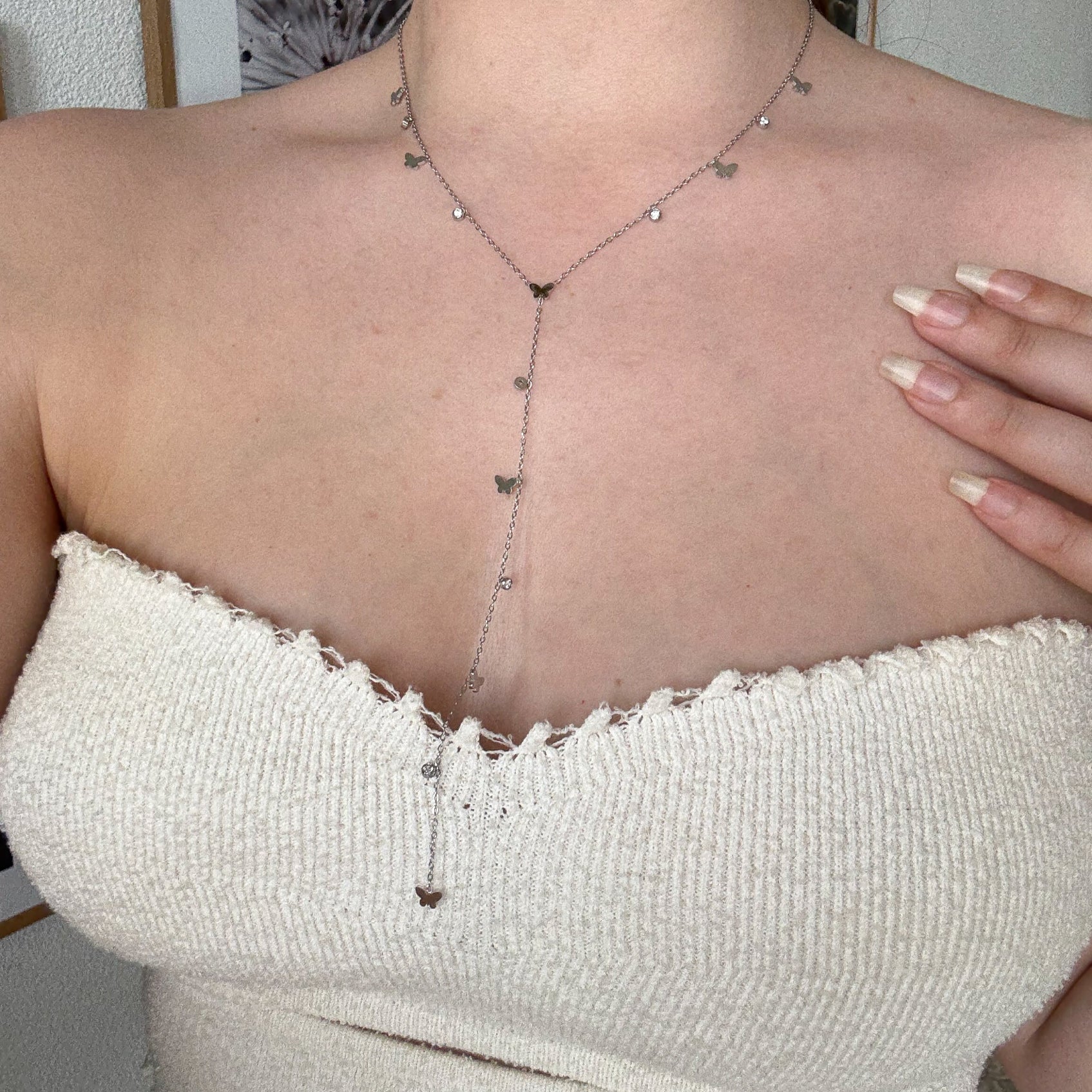 COLLIER FLY