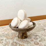 MACARON GEANT AU LAIT D'ANESSE BIO