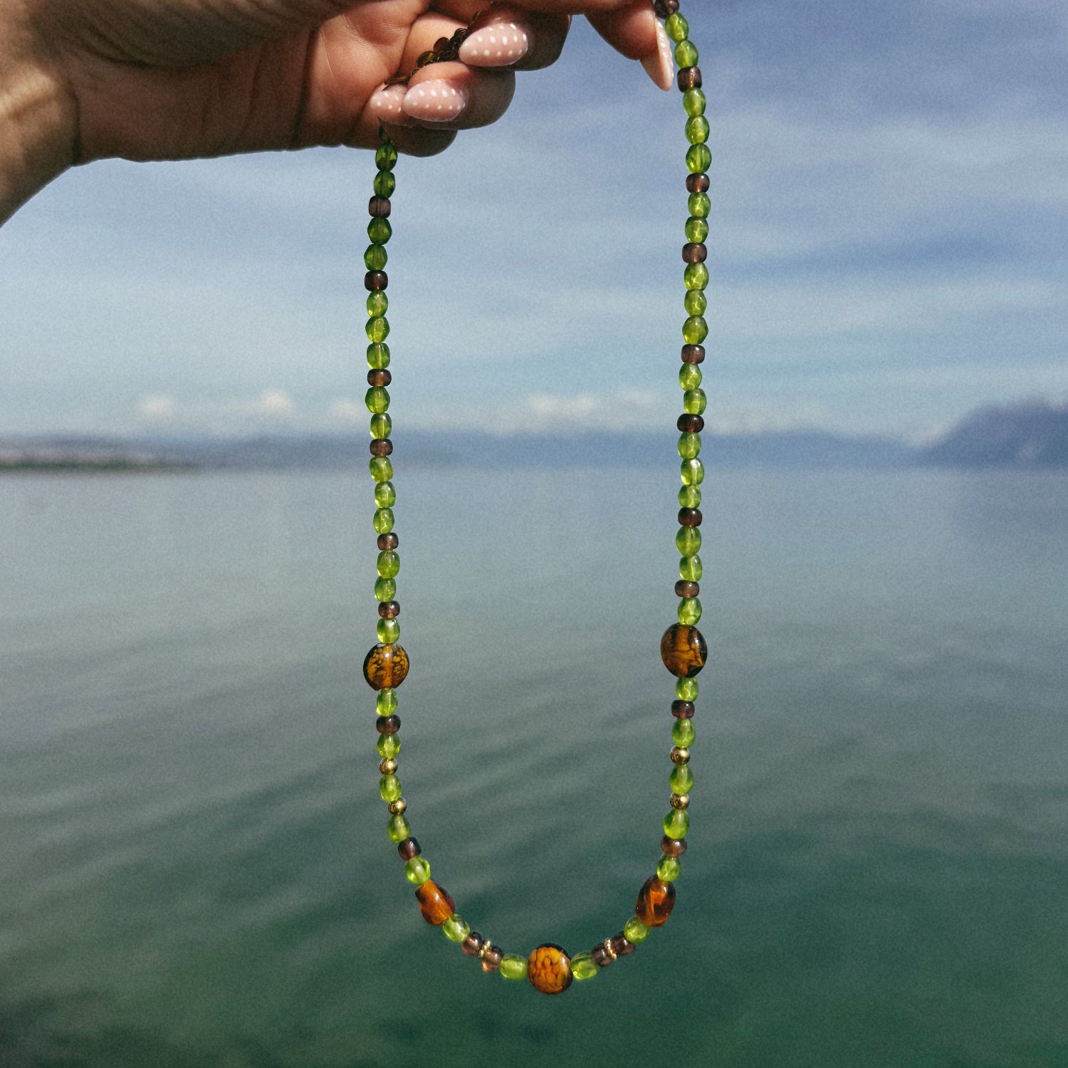 COLLIER NEBBIA