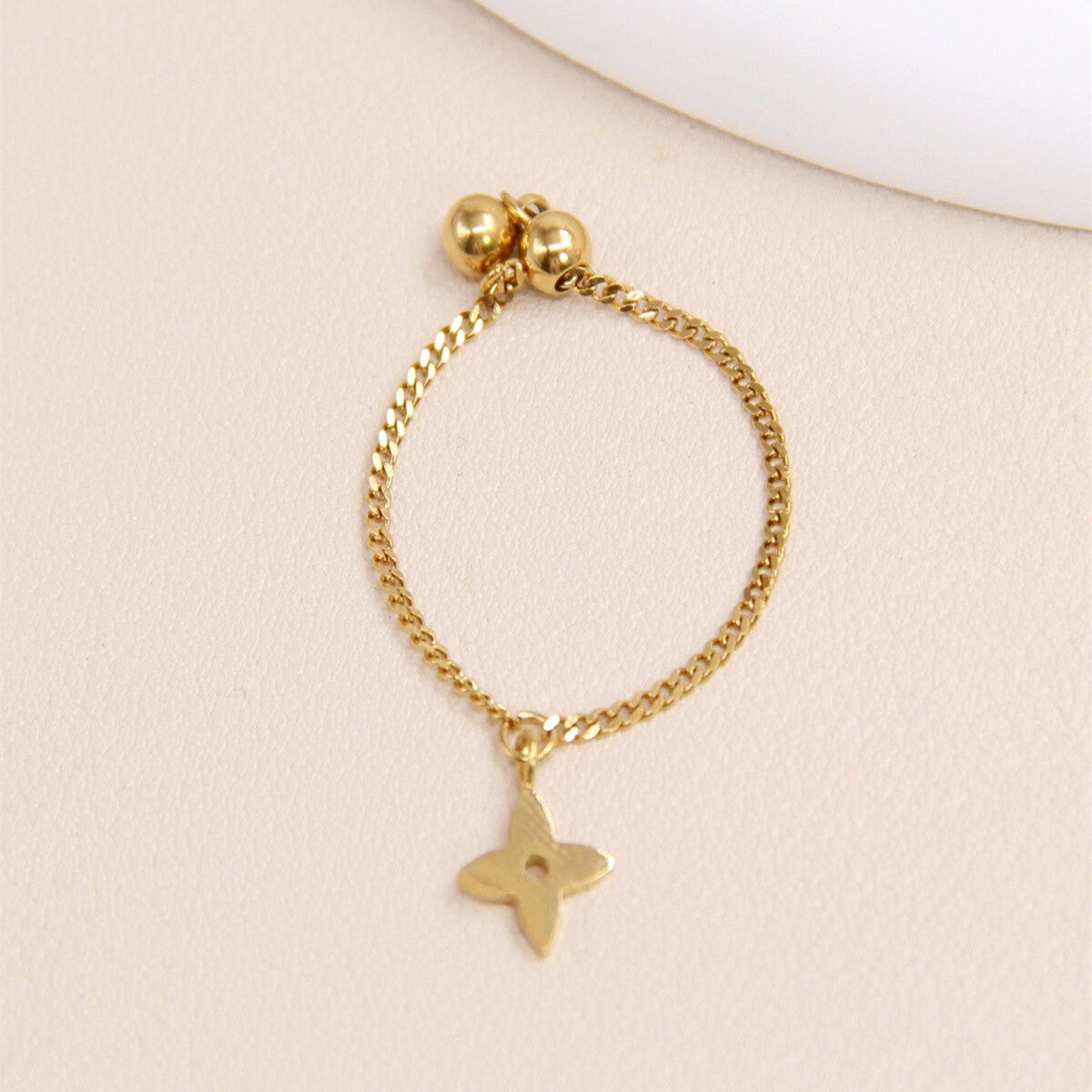BAGUE ENCHANTEE